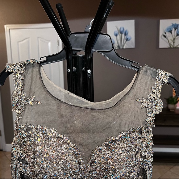 Camille La Vie Black and Gold dress - Picture 6 of 6